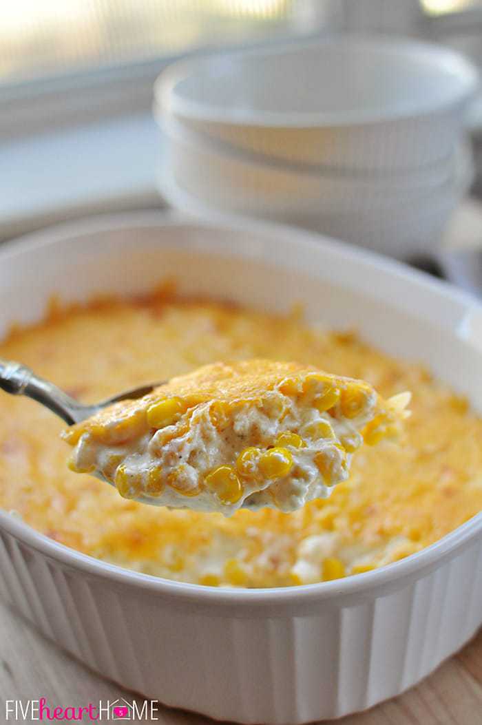 Creamy Cheesy Corn Casserole and The Greatest Holiday Side Dish Recipes Ever | Betsylife.com 