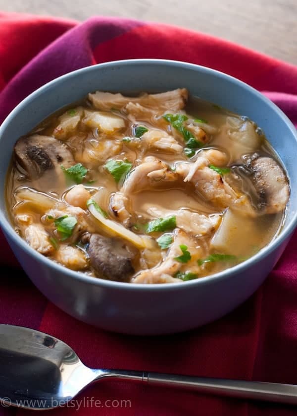 Chicken and Parsnip Soup with Mushrooms and Chickpeas. Healthy, light and super simple to prepare. 