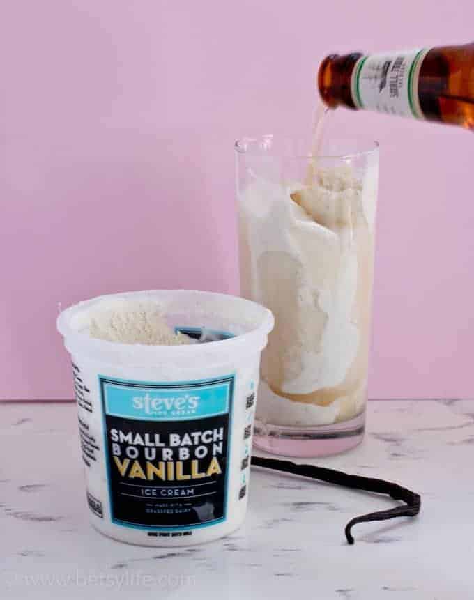 Hard Ginger Ale Ice Cream Floats